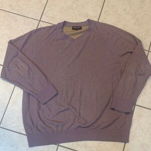Men’s Johnston & Murphy V-Neck Sweater in Lavender size XXL